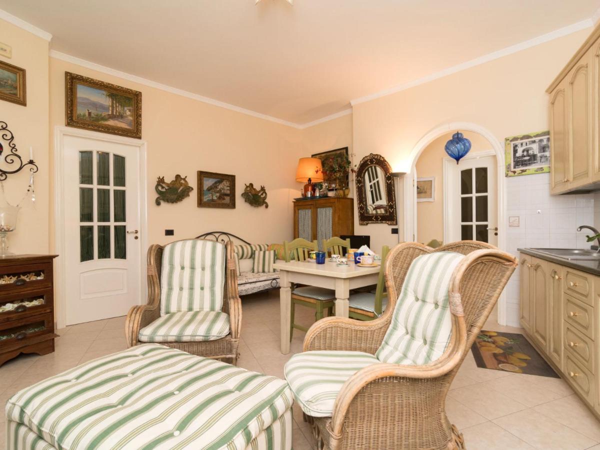Apartment Positano Elegant Terrace By Interhome Ngoại thất bức ảnh